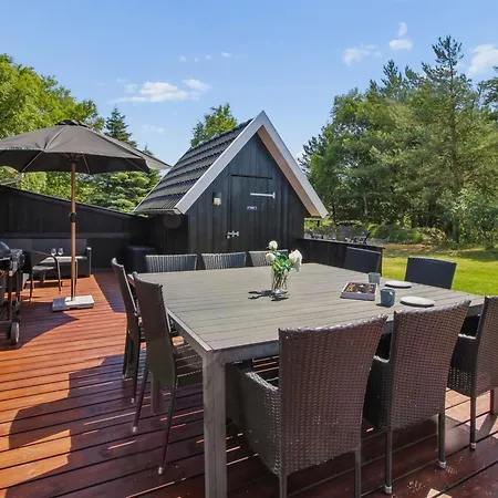 Prázdninový dům Tora - 3km From The Sea By Interhome